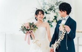 交際の先には「最後の決断」が必要です。それはプロ―ポーズそして結婚です！様々な困難を乗り越えて結ばれ、晴れの結婚式を迎えられたカップルの写真でその最後の決断の大切さを訴えています。