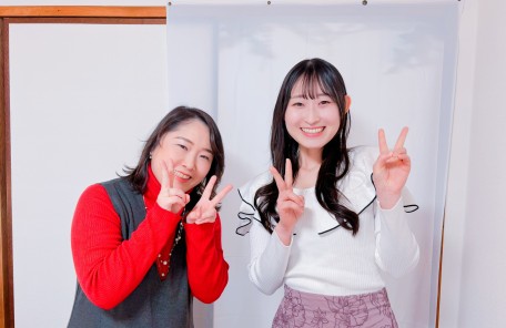 大阪結婚相談所ビリーブインユアセルフのあびこサロンにて代表とMさんのツーショット写真